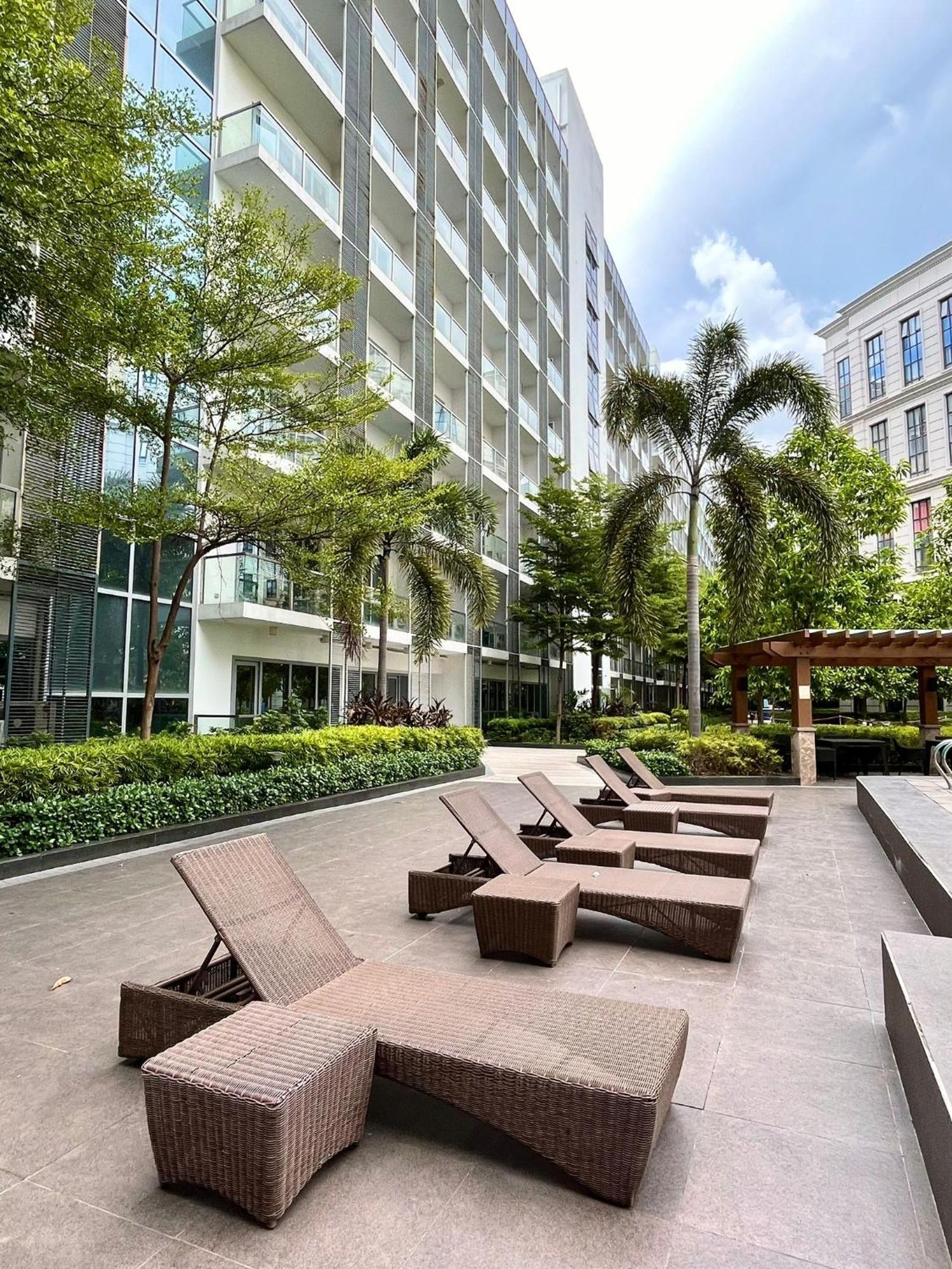 Studio At 81 Newport Boulevard Near Naia With Free Access To All Amenities Up To 2 Pax Manila Dış mekan fotoğraf